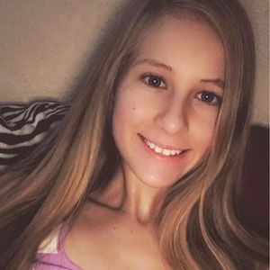 Meet your Posher, Alisha